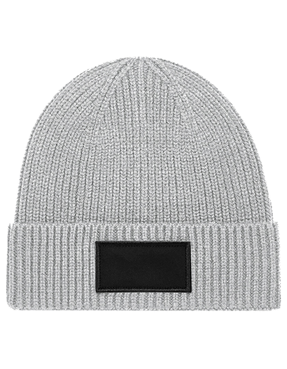 Beanie mit kleinem Patch bedruckt